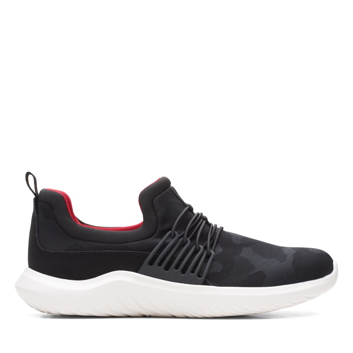 Black Women's Clarks Nova Ave Slip On | 65772551