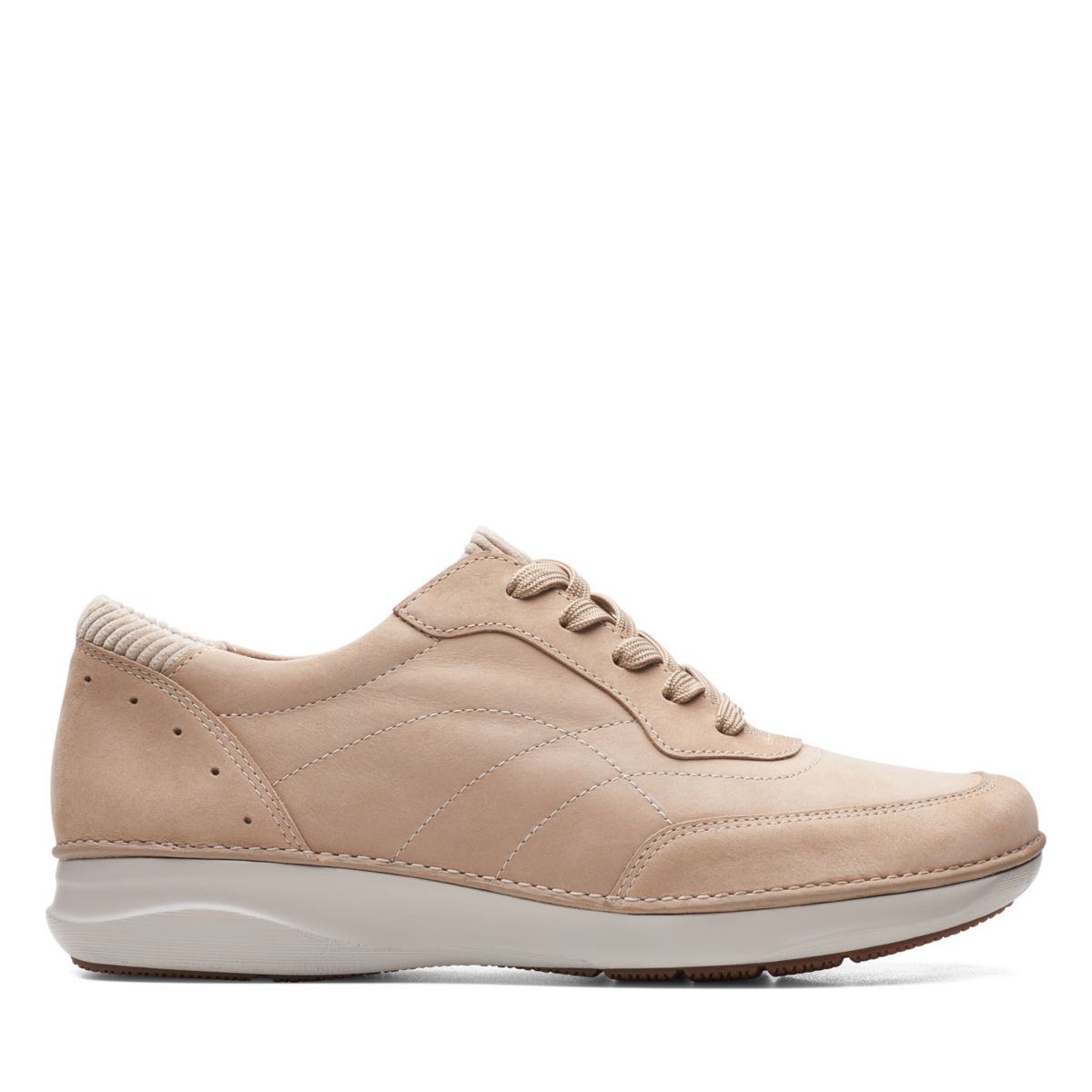 Brown Women's Clarks Appley Tie Sneakers | 37451350