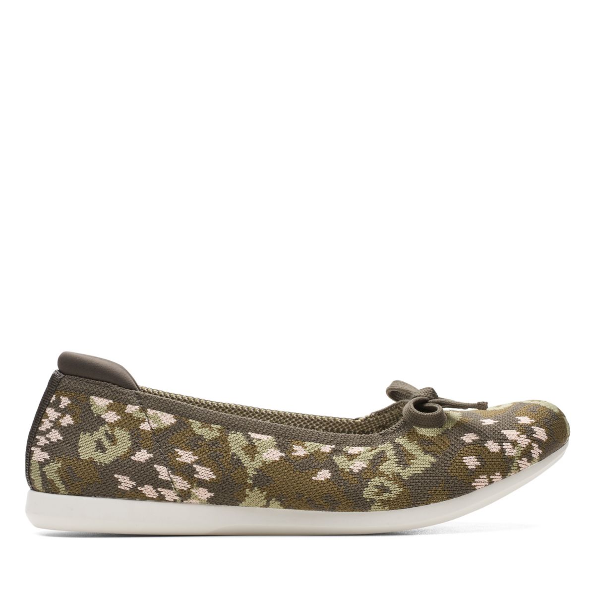 Dark Olive Women's Clarks Carly Hope Ballerina | 99963414
