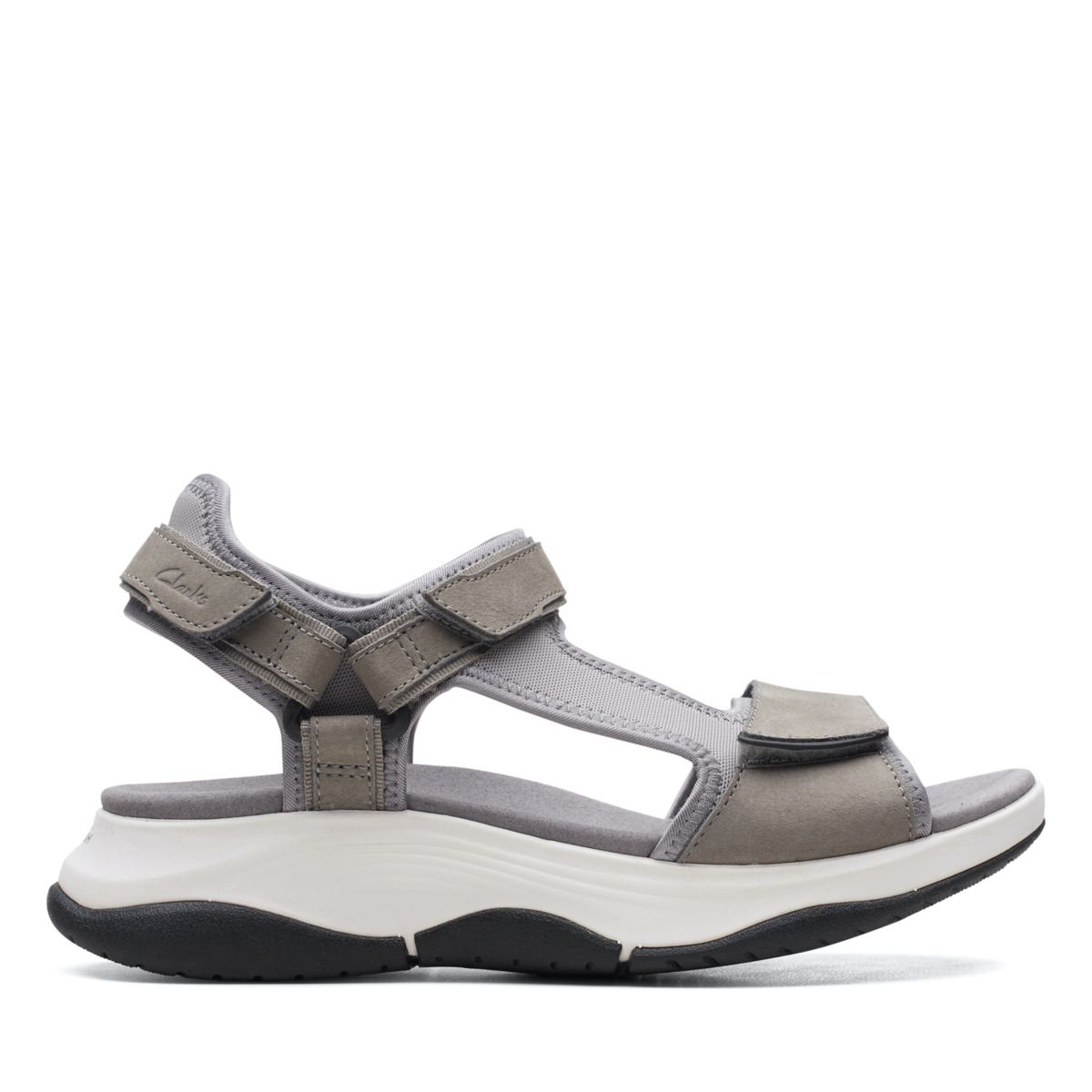 Grey Women's Clarks Wave 2.0 Skip Sandals | 84375386