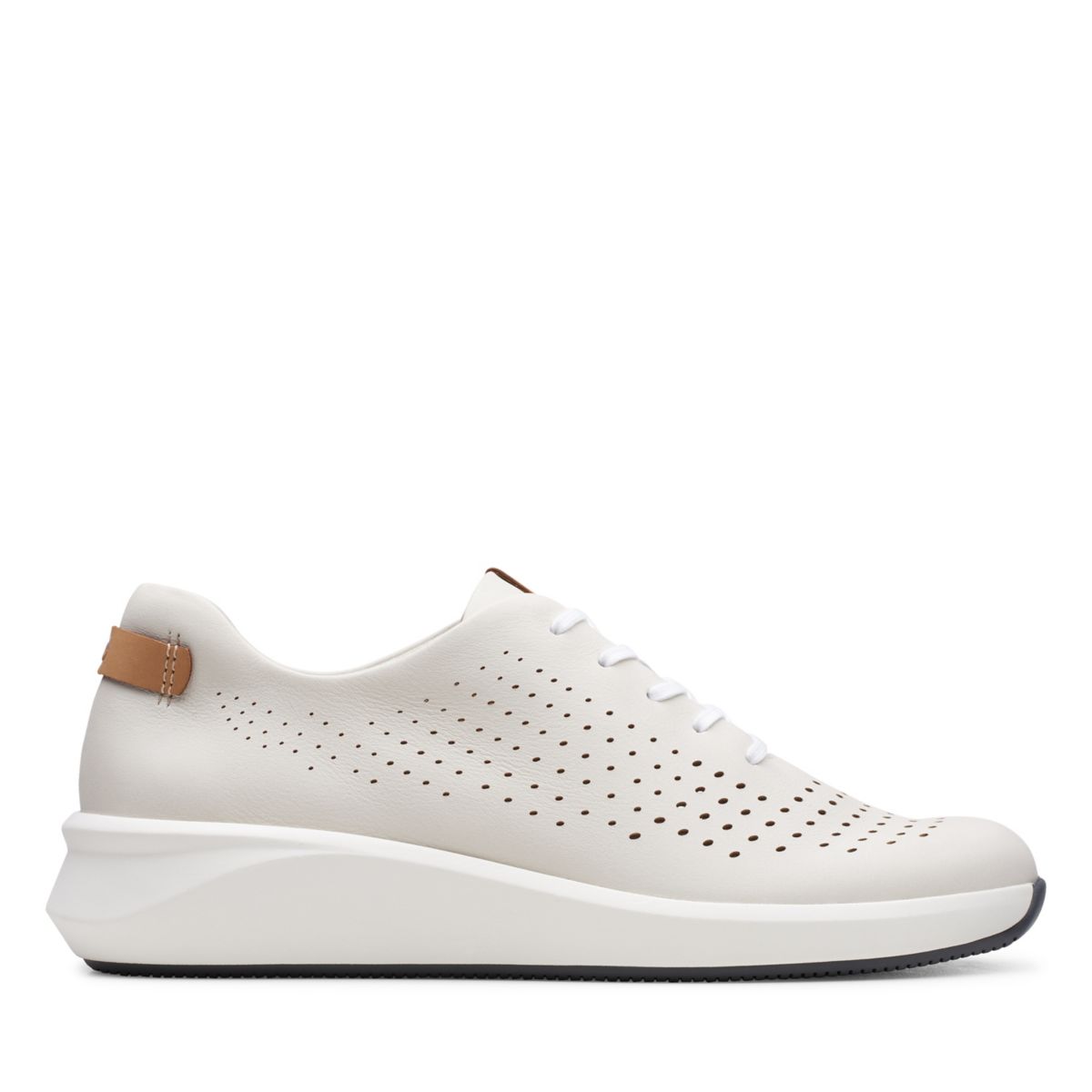 White Women's Clarks Un Rio Tie Sneakers | 29089869